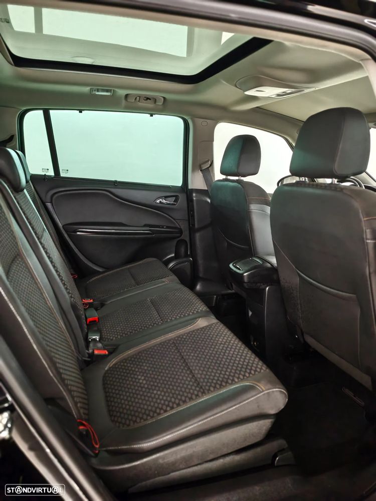 Opel Zafira 1.6 CDTi Innovation S/S - 24