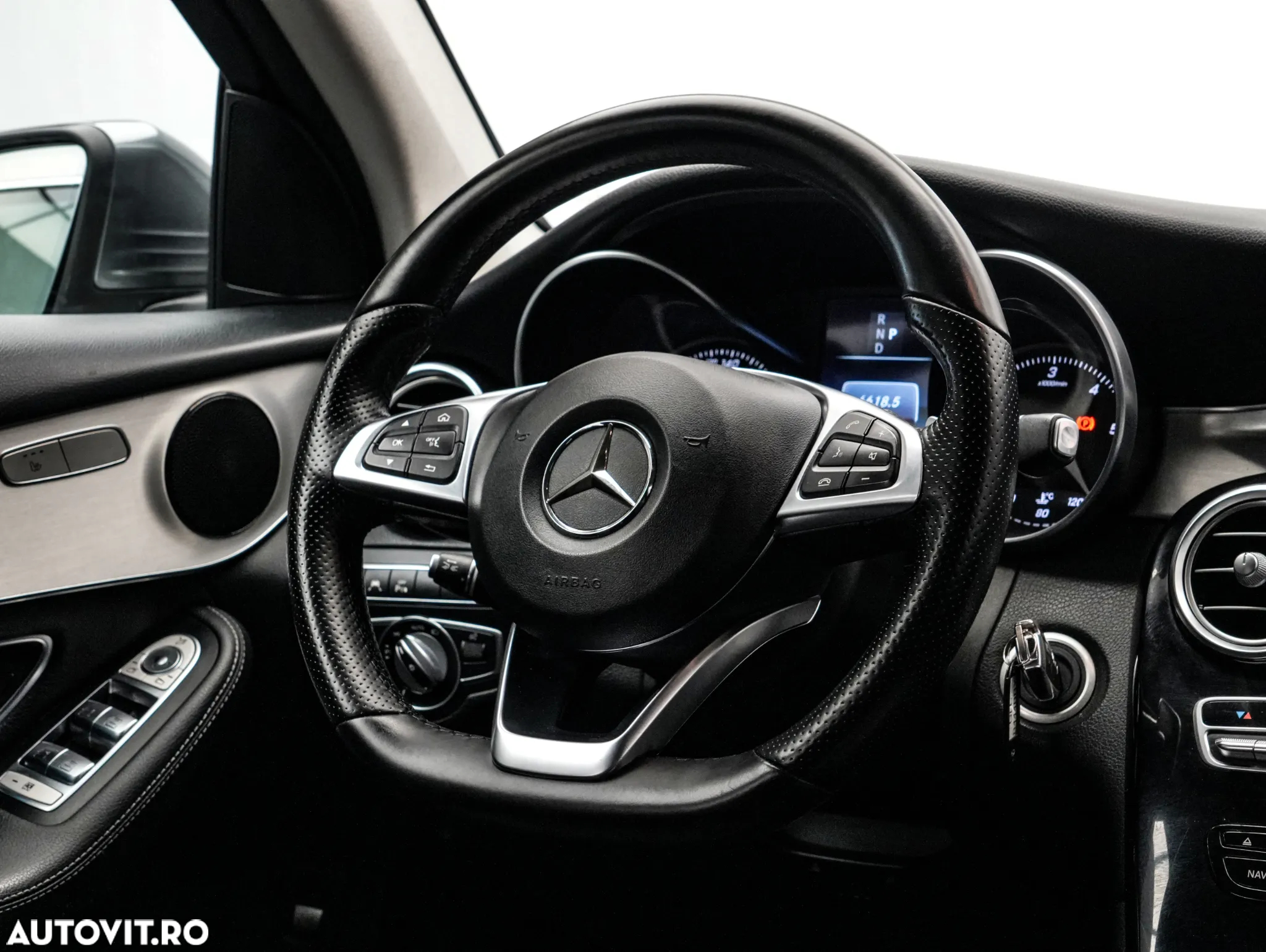 Mercedes-Benz GLC 250 d 4MATIC - 17