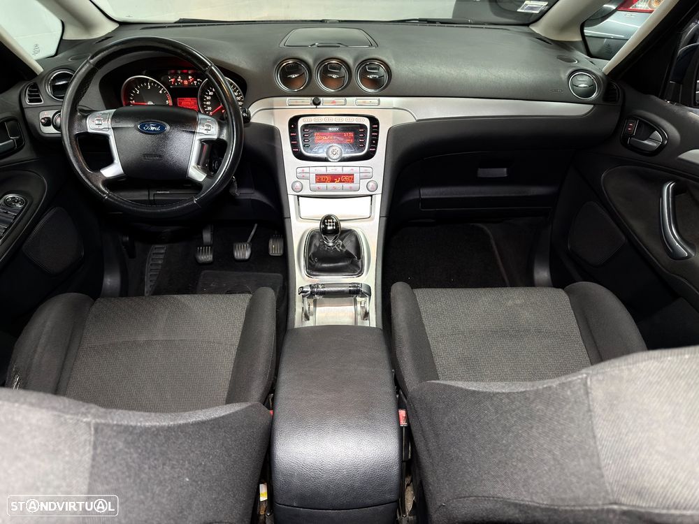 Ford S-Max 1.8 TDCi Trend 7L - 13