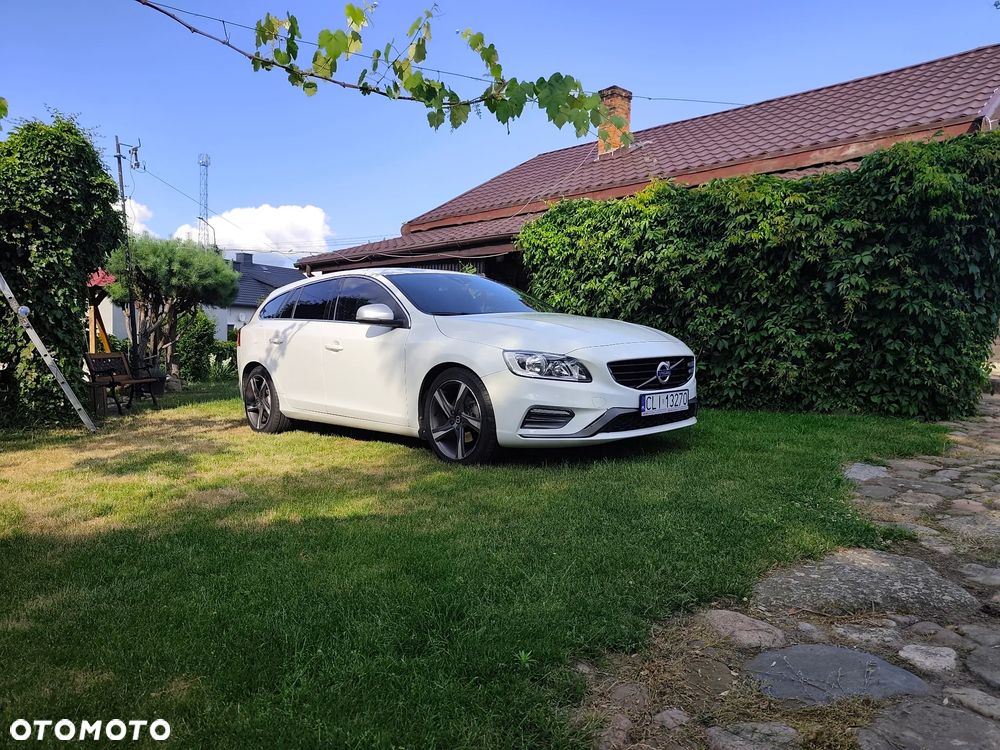 Volvo V60 D3 Drive-E R-Design Momentum - 3