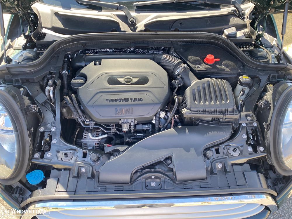 MINI 5 Portas Cooper D - 19