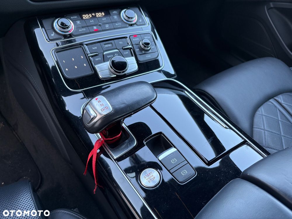 Audi A8 3.0 TDI DPF clean quattro tiptronic - 24