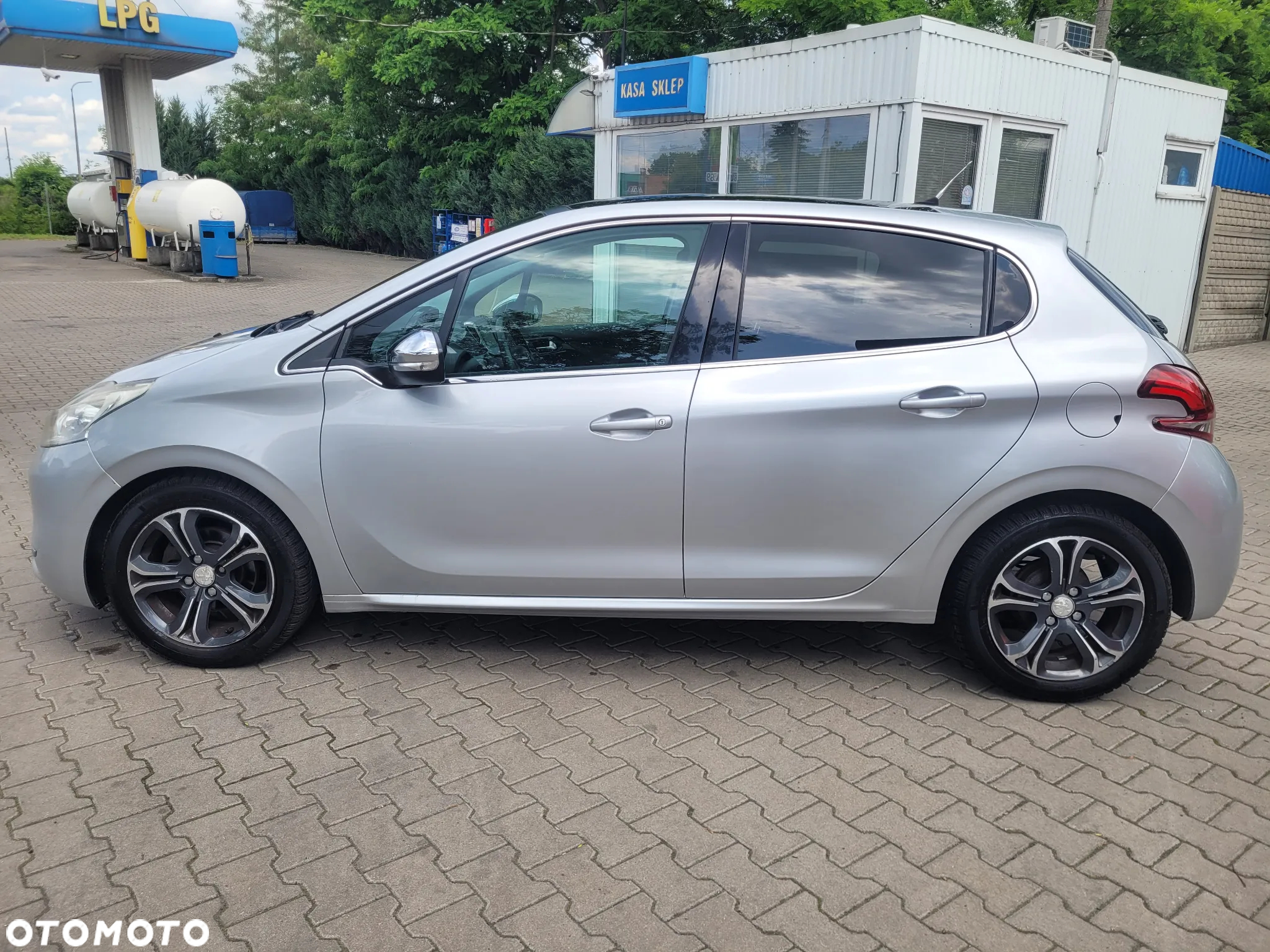 Peugeot 208 1.4 HDi Business Line - 5