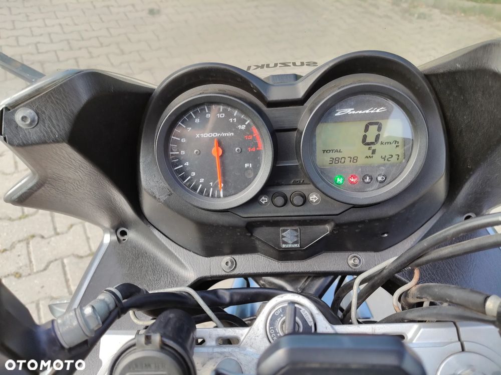 Suzuki Bandit - 7