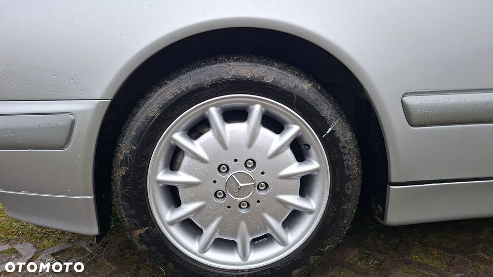 Mercedes-Benz Klasa E 270 CDI Classic - 10