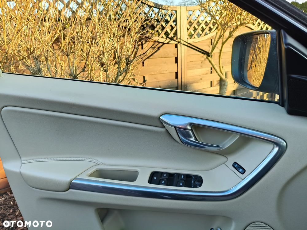 Volvo XC 60 D4 Drive-E Summum - 20