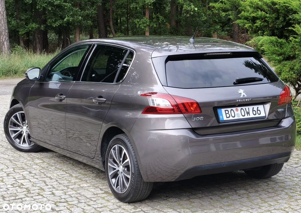 Peugeot 308 - 5