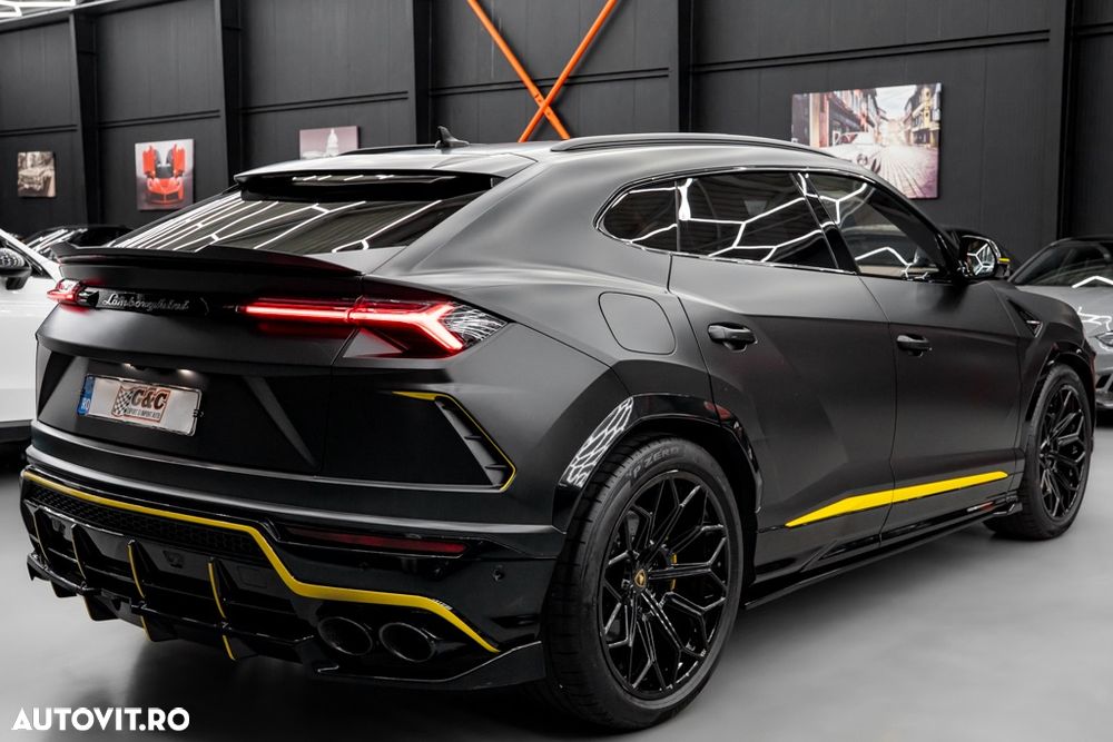 Lamborghini URUS Standard - 27
