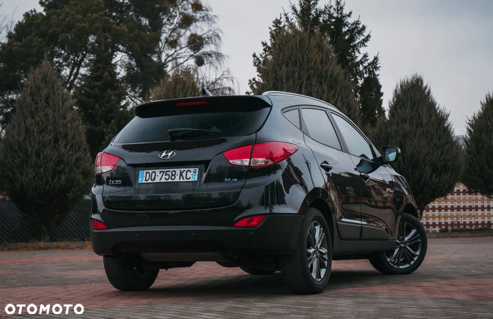 Hyundai ix35 1.7 CRDi 2WD blue Finale Gold - 12