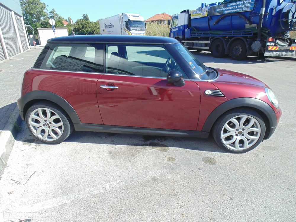 MINI 3 Portas Cooper D - 7
