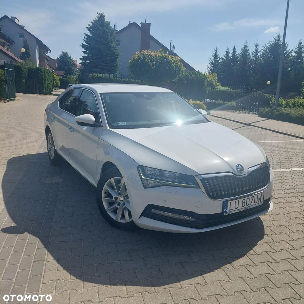 Skoda Superb 2.0 TDI SCR Ambition DSG - 2