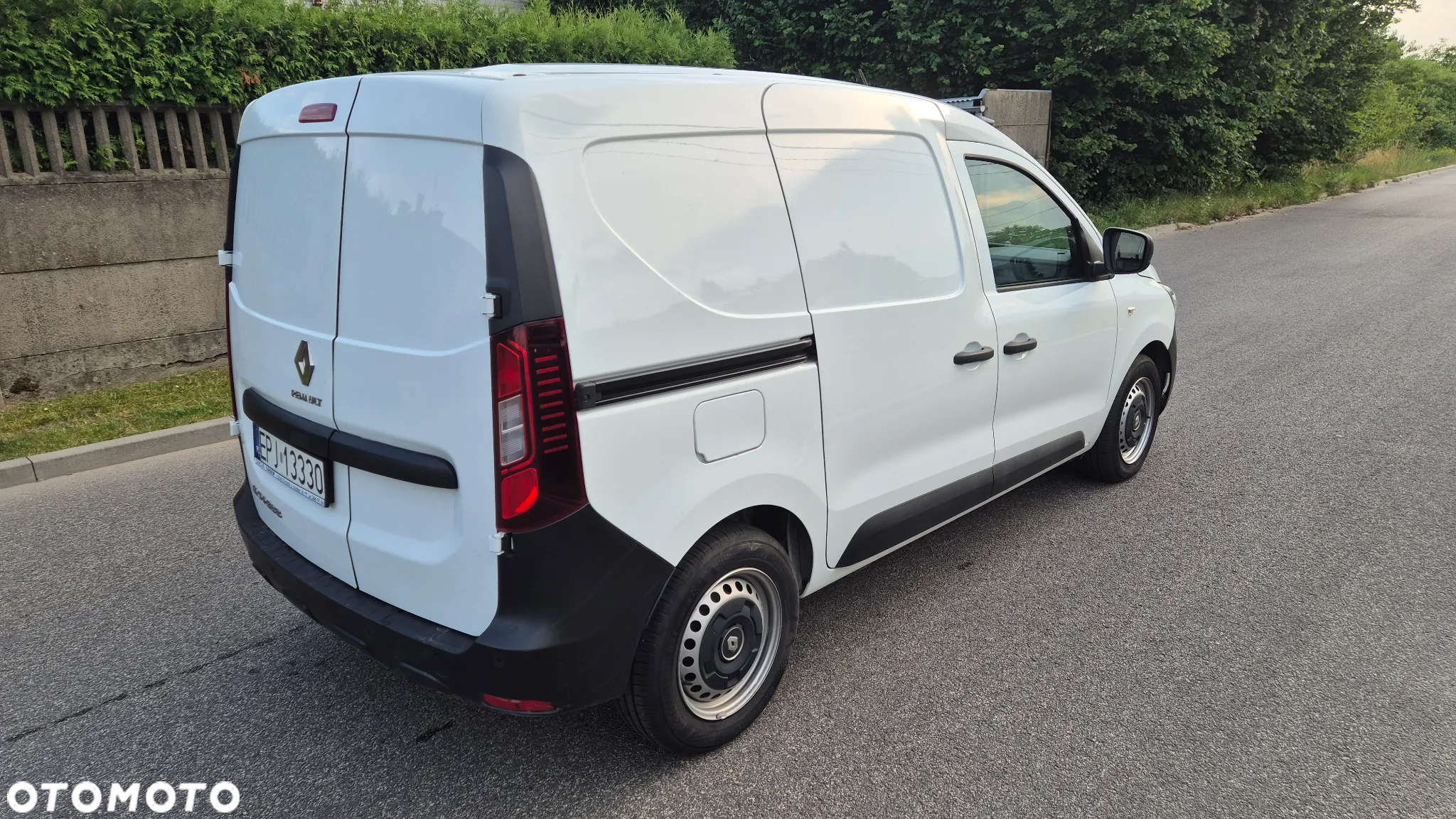 Renault Express - 4