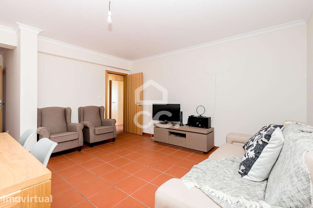 Apartamento T2 no Rés do Chão c/ Lugar de Garagem | Moura, Beja - Grande imagem: 4/32