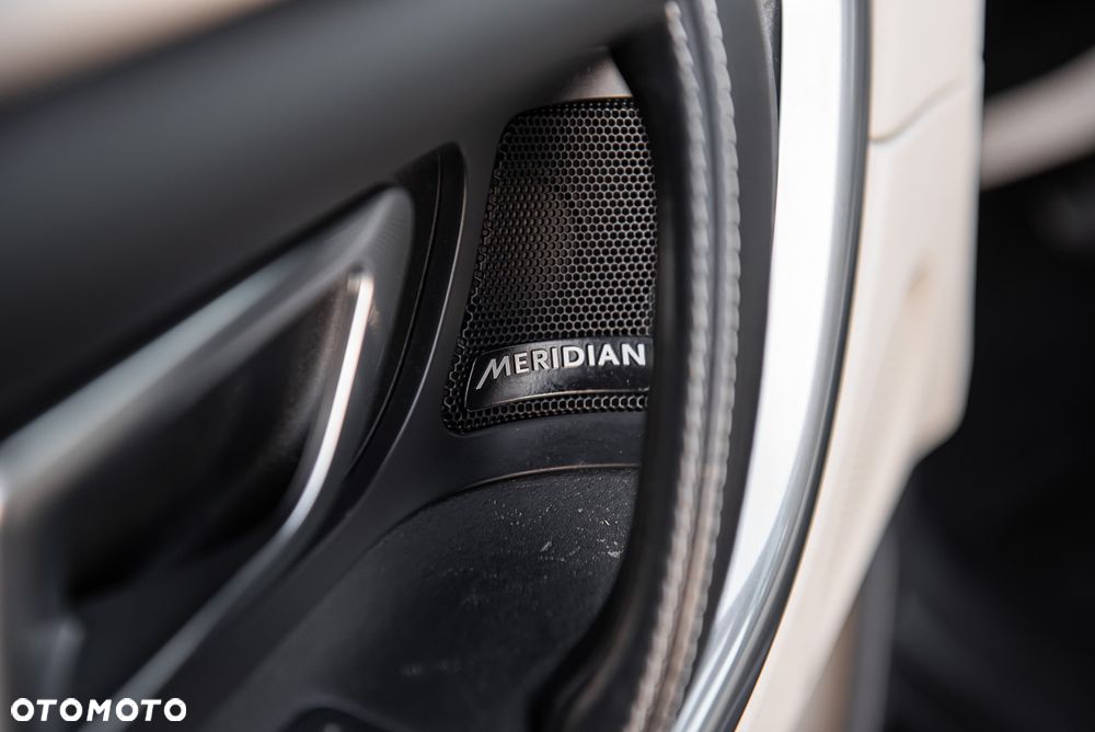 Land Rover Discovery Sport 2.0 D180 R-Dynamic HSE - 22