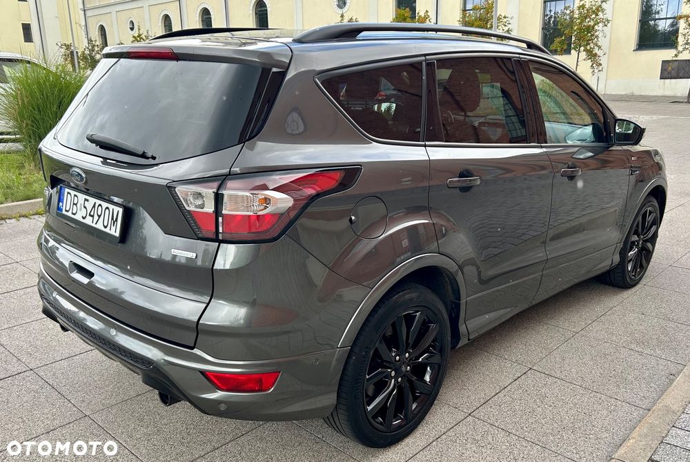 Ford Kuga 1.5 EcoBoost 2x4 ST-Line - 8