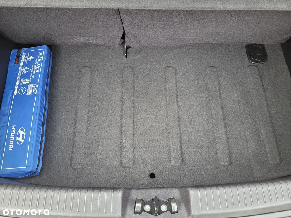 Hyundai i10 1.1 5 Star Edition - 19