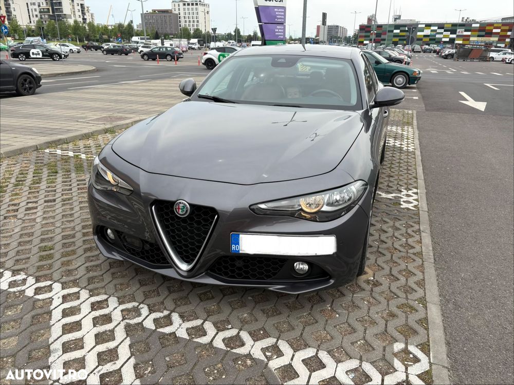 Alfa Romeo Giulia 2.2 JTDM Aut. Super - 2