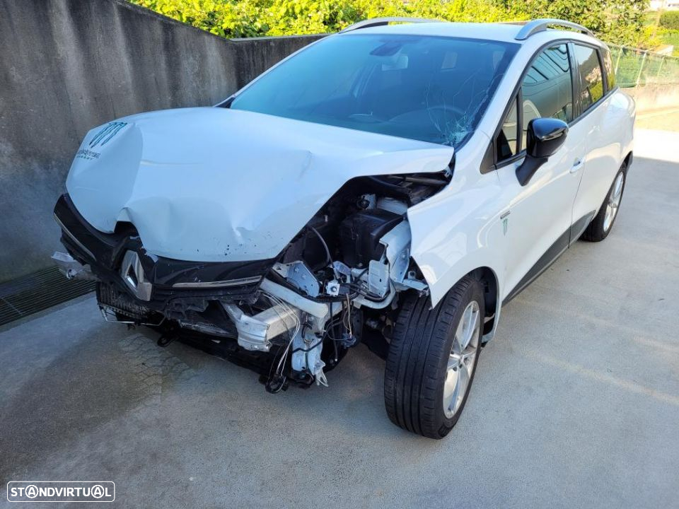 Renault Clio Break 2018 para peças - 2