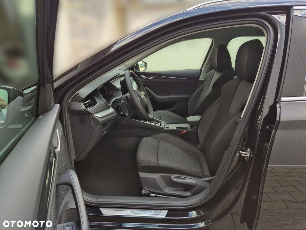 Skoda Octavia 2.0 TSI Drive Selection 4x4 DSG - 19