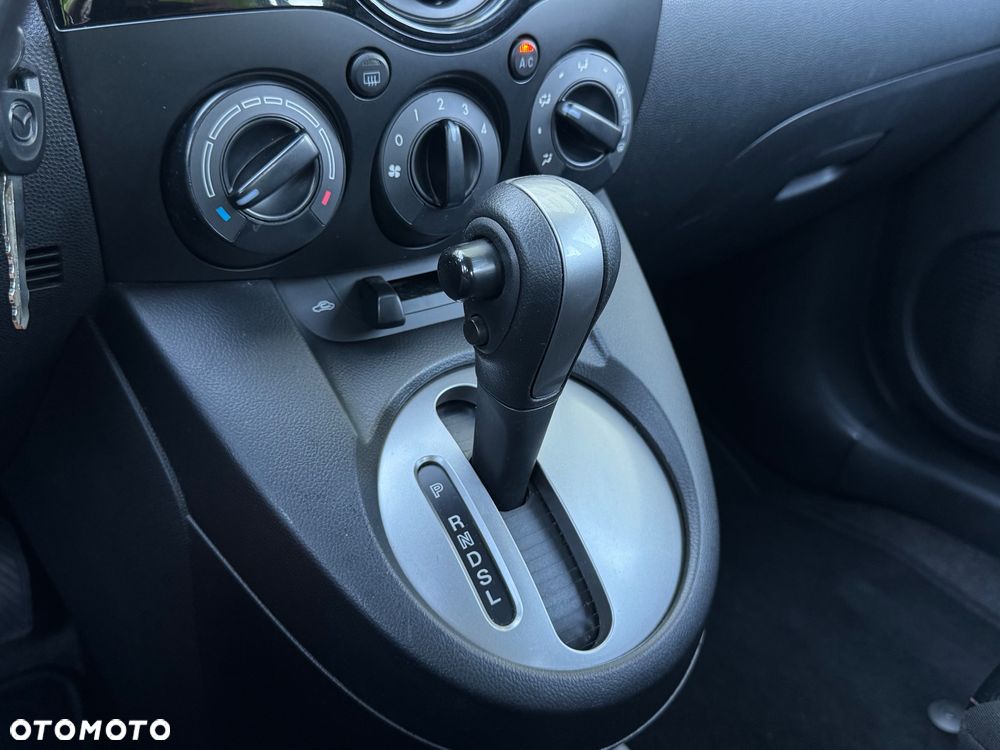 Mazda 2 1.5 Trend & Fun - 9