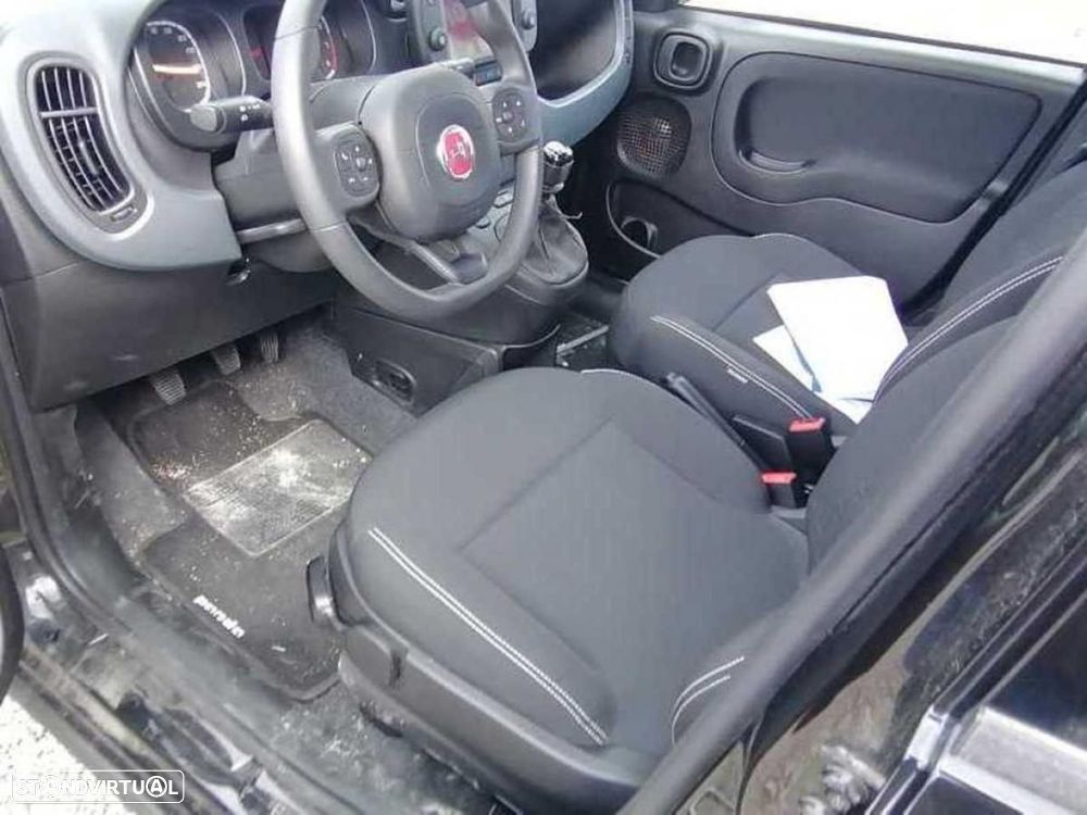 Fiat Panda 1.0 Hybrid Cross - 6