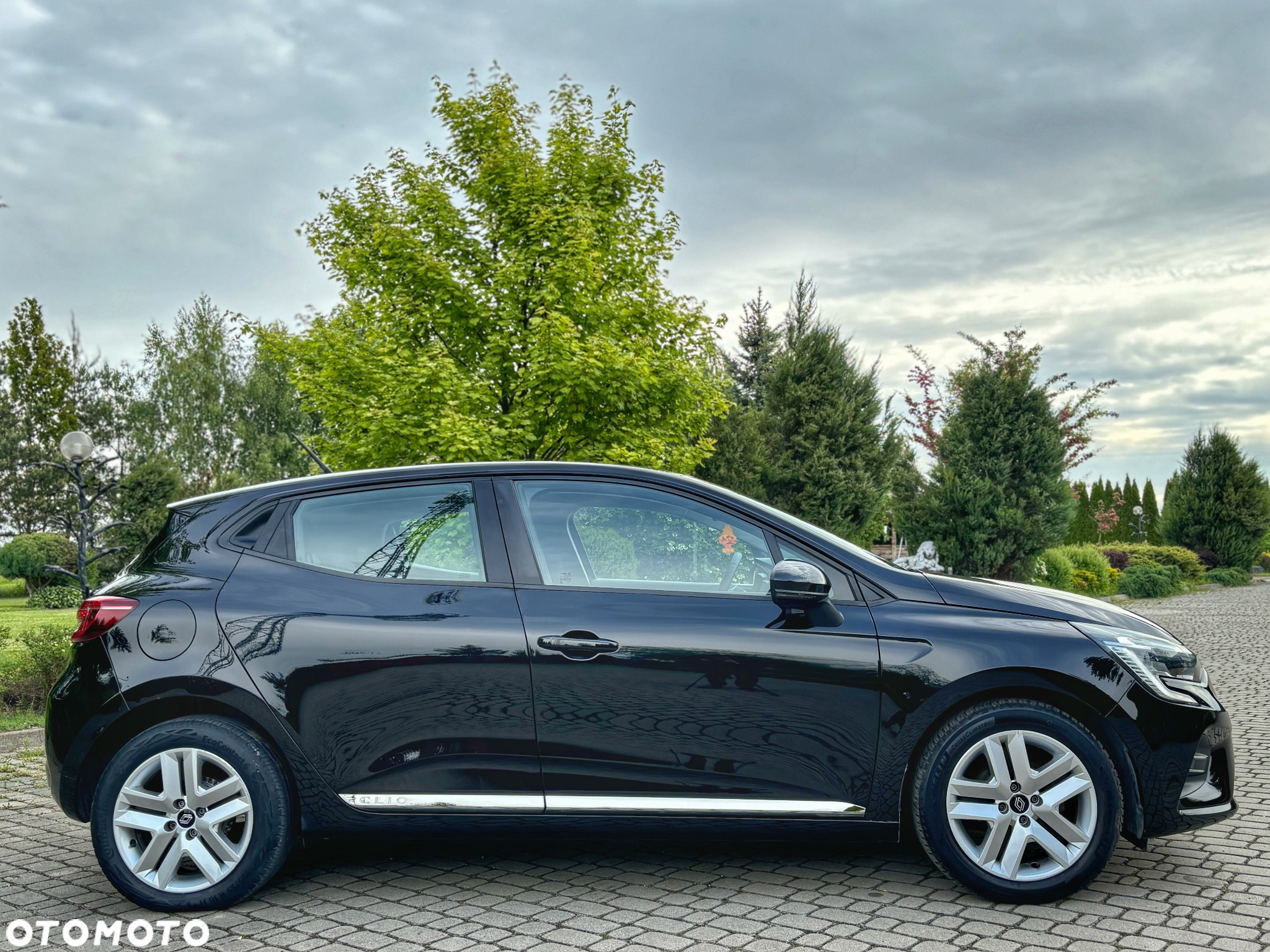 Renault Clio SCe 75 EXPERIENCE - 9