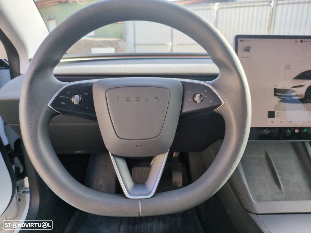 Tesla Model 3 Tração Traseira Standard - 9