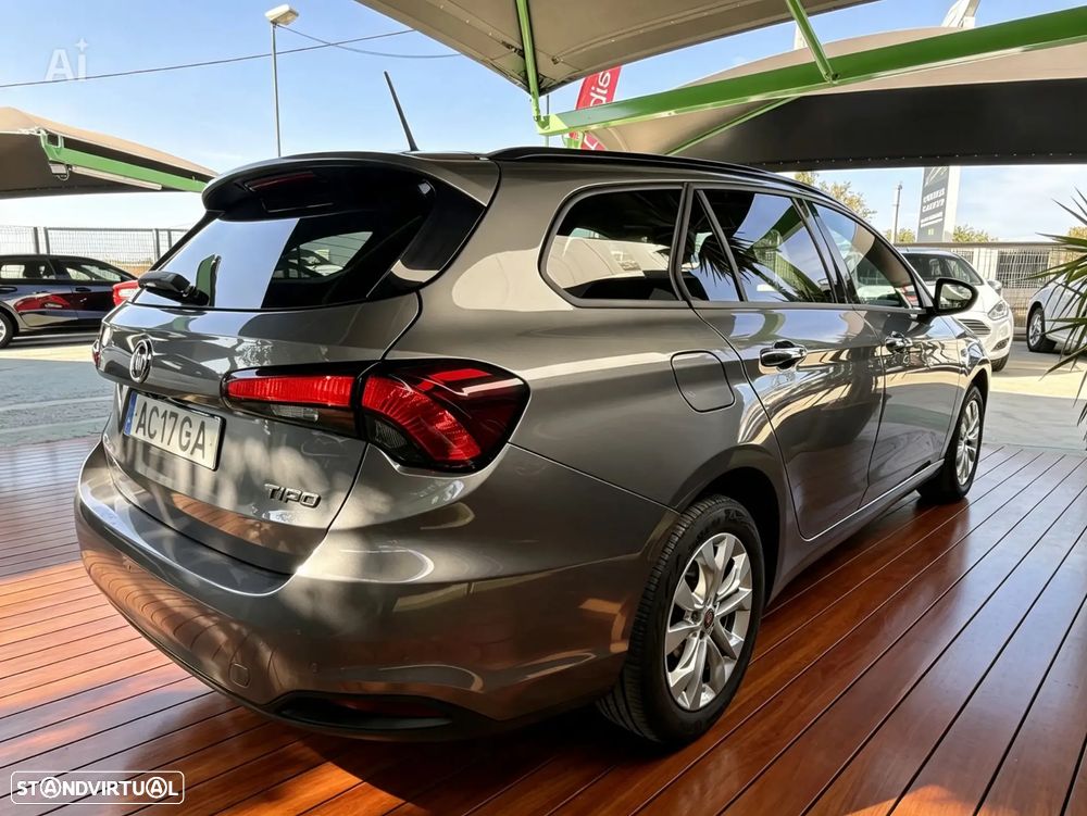 Fiat Tipo Station Wagon 1.3 M-Jet Lounge Tech - 4