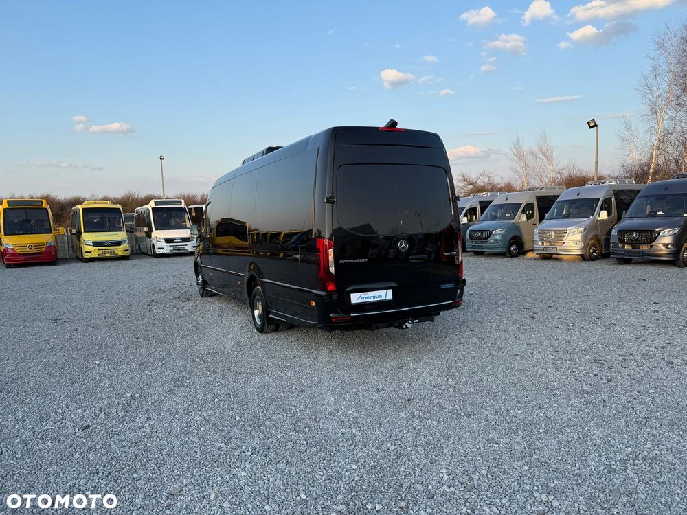 Mercedes-Benz Sprinter 519 - 16