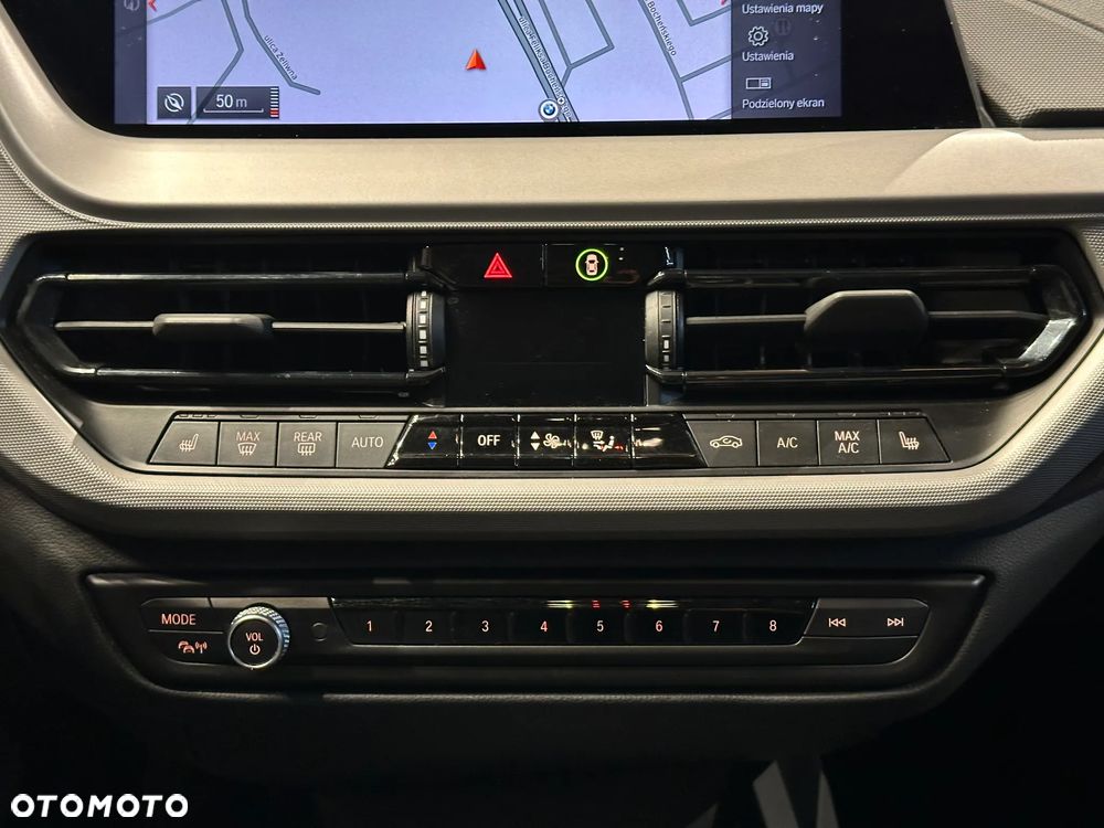 BMW Seria 1 118i Advantage - 19