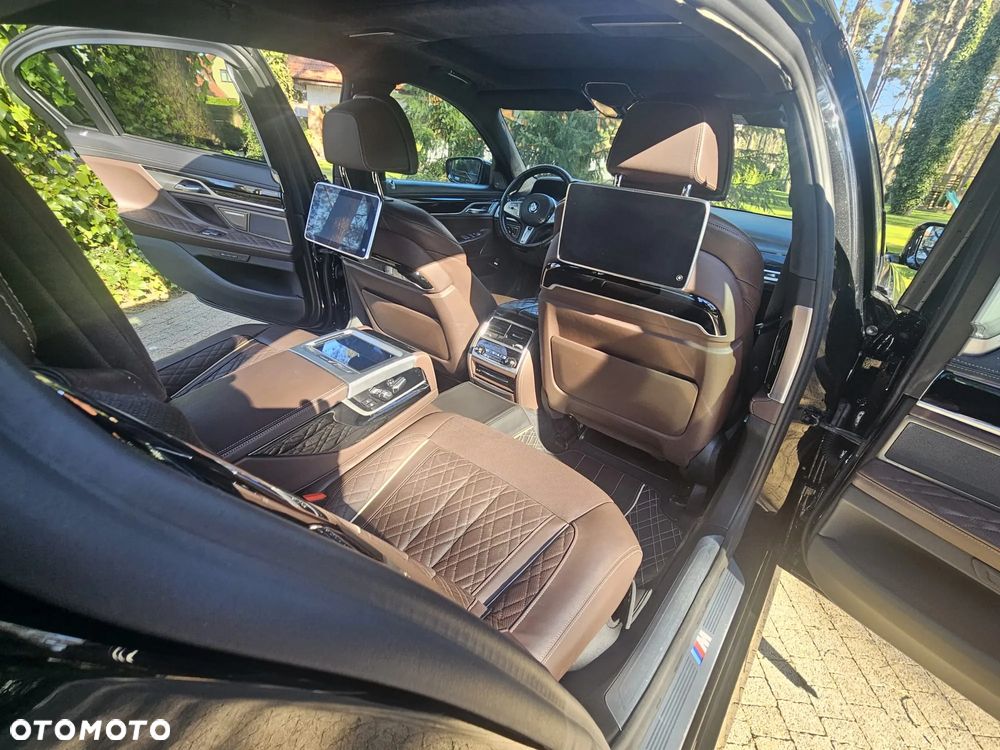 BMW Seria 7 750Ld xDrive - 12