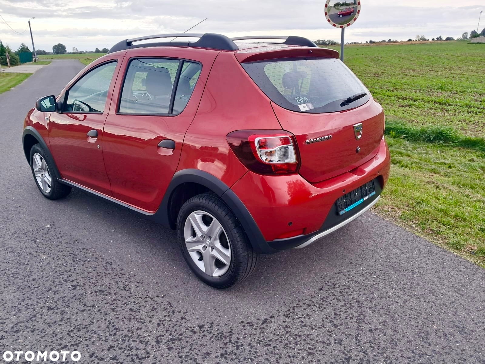 Dacia Sandero Stepway 1.5 dCi Laureate S&S - 3