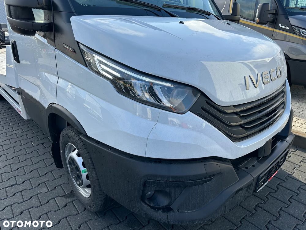 Iveco 35S18 LAWETA - 7