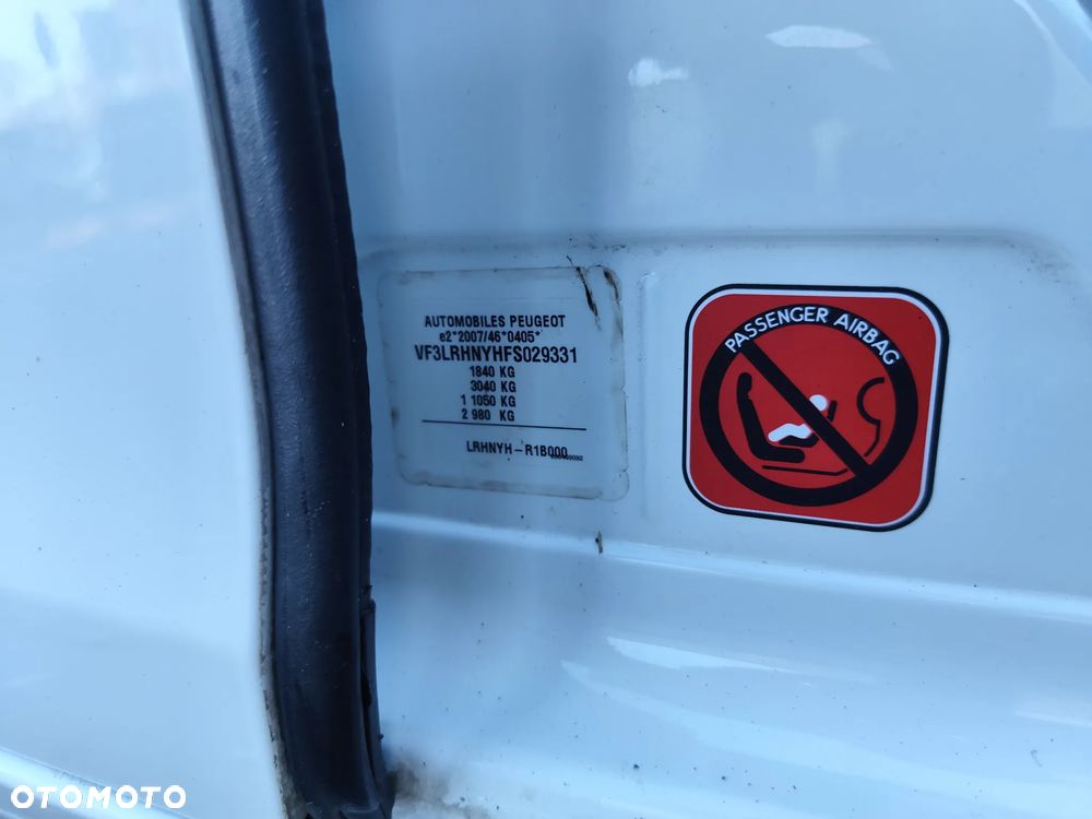 Peugeot 308 1.2 PureTech GPF Allure Pack S&S - 15