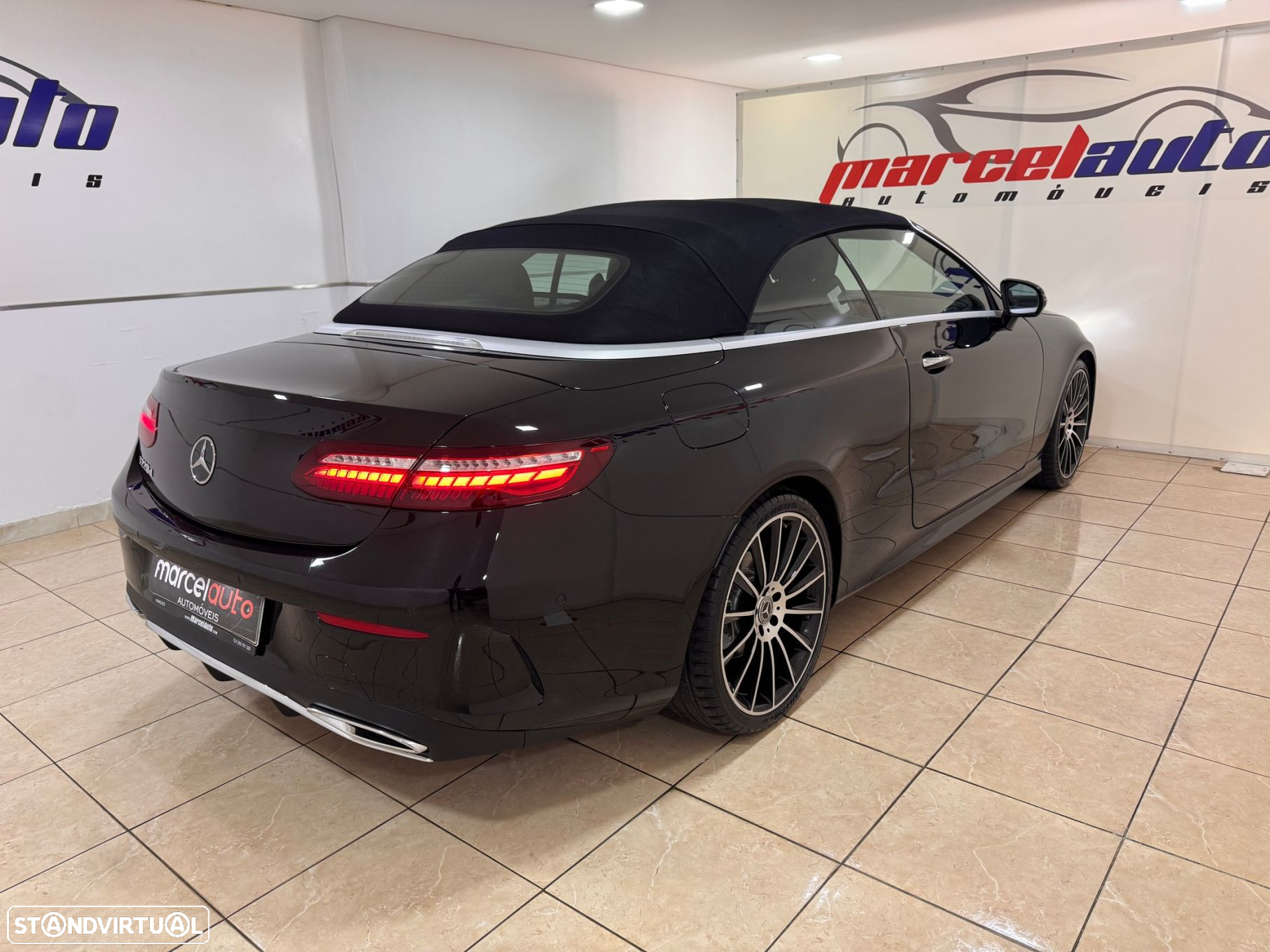 Mercedes-Benz E 220 d AMG Line - 13