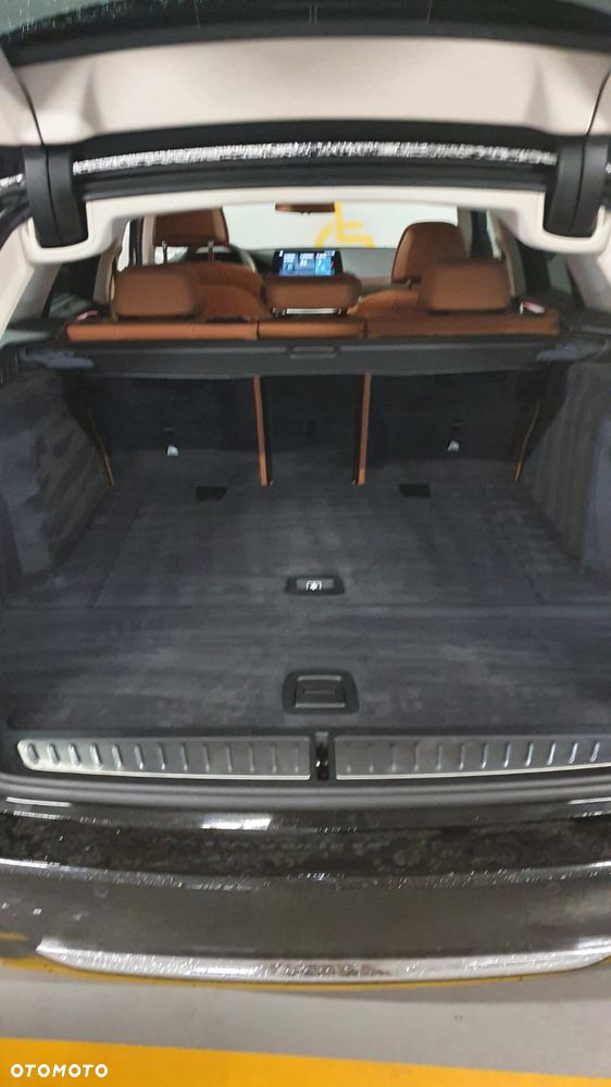 BMW Seria 5 530i GPF Luxury Line - 26