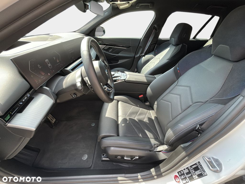 BMW Seria 5 - 13