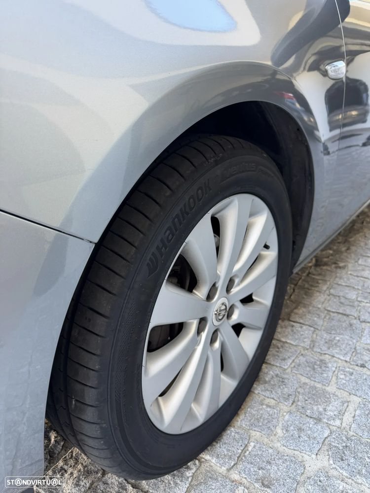 Opel Astra Sports Tourer - 7