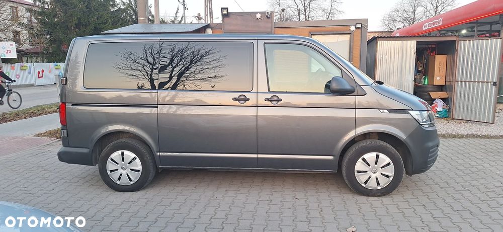Volkswagen Transporter - 4