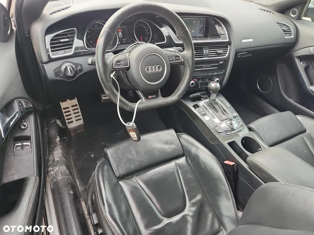 Audi RS5 Coupé - 8