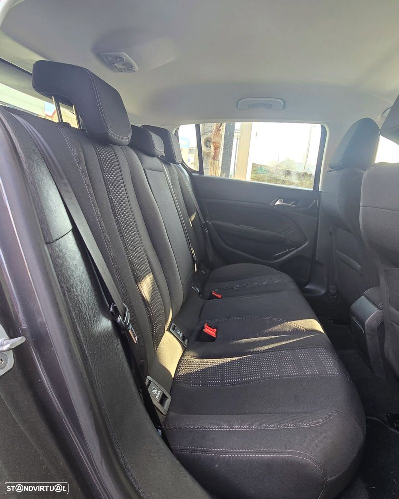 Peugeot 308 PureTech 110 Stop & Start Allure - 19