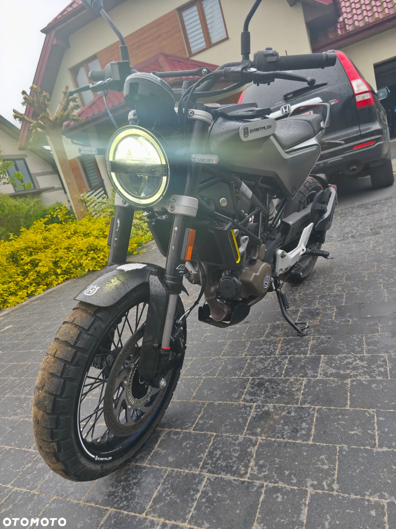 Husqvarna Svartpilen - 7