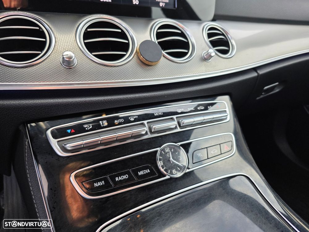 Mercedes-Benz E 220 d Avantgarde - 15