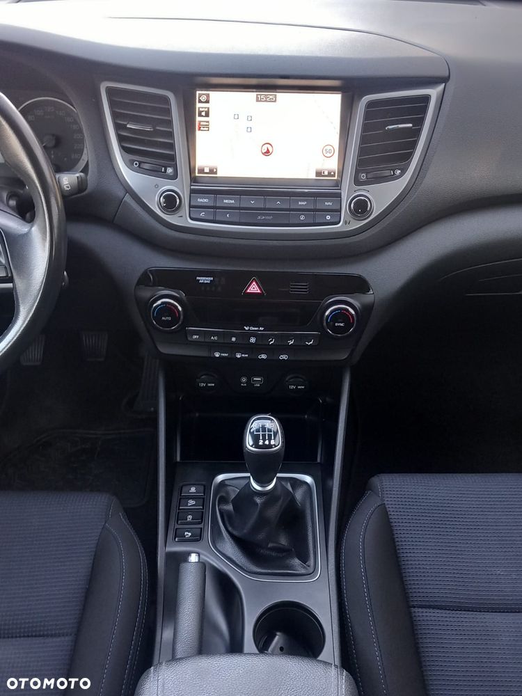 Hyundai Tucson 1.7 CRDI BlueDrive Comfort 2WD - 8