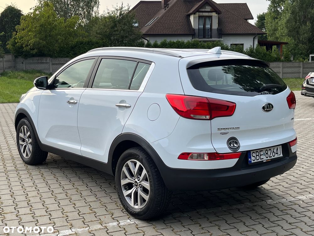 Kia Sportage 2,0 CRDI AWD Vision - 6