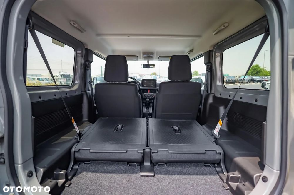Suzuki Jimny 1.5 Elegance - 19