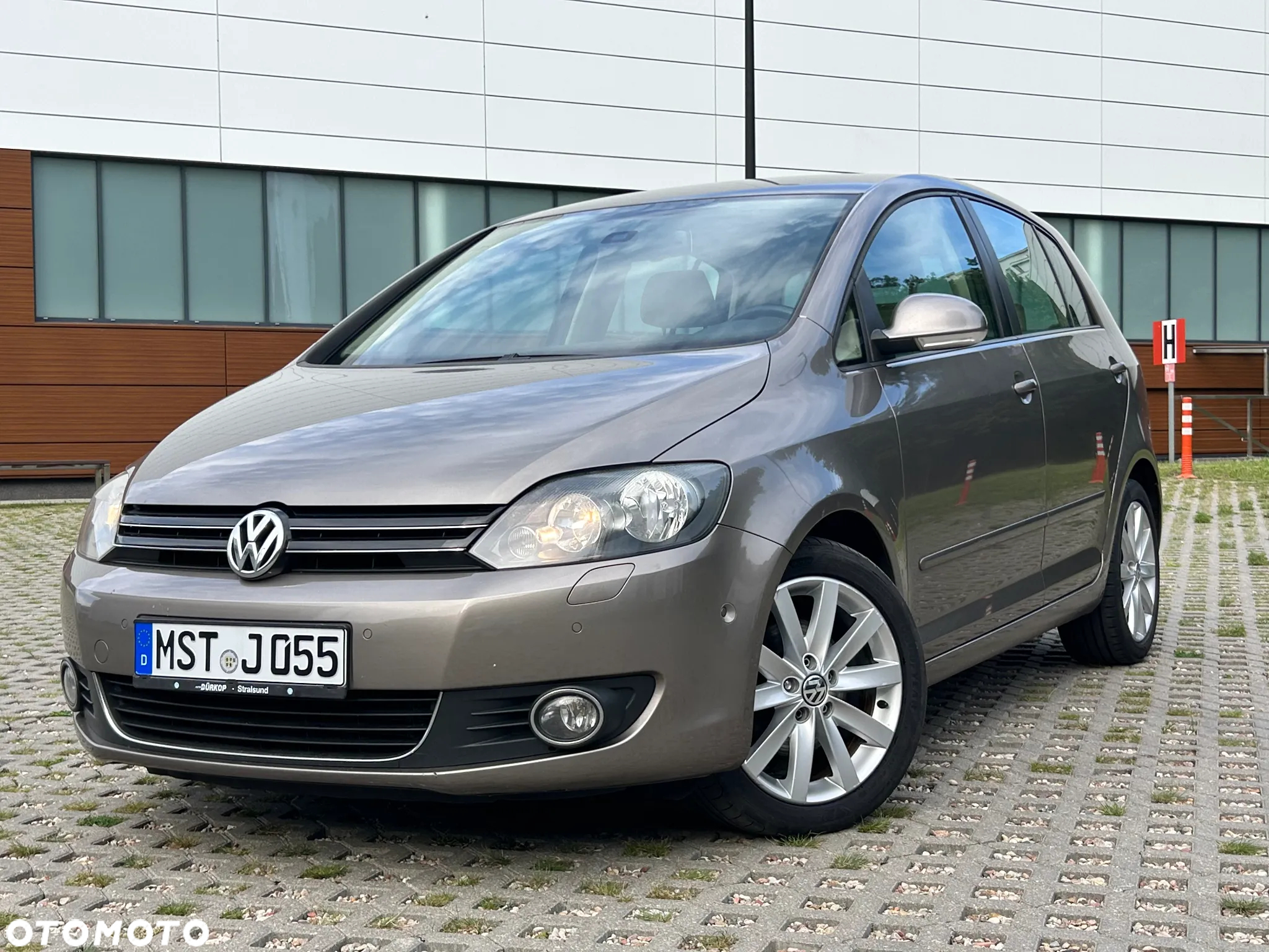Volkswagen Golf Plus 1.4 TSI Highline DSG - 13