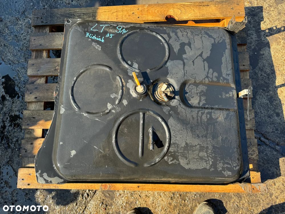 Zbiornik paliwa bak Volkswagen LT I 35 2.4 TD bliźniak rama OE - 1