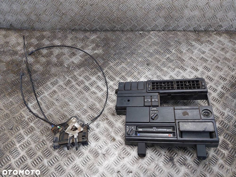 RAMKA KONSOLI ŚRODKOWA PANEL NAWIEWU VOLKSWAGEN TRANSPORTER T4 321819045C - 1