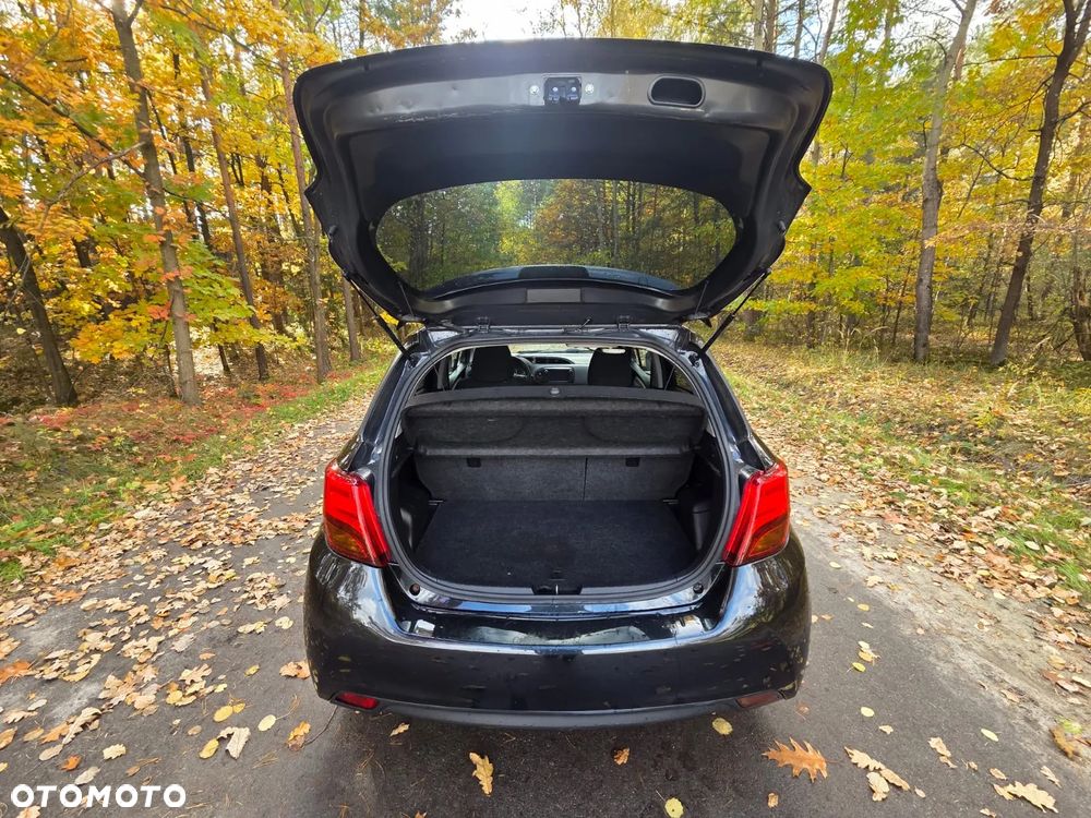 Toyota Yaris 1.33 Prestige - 23